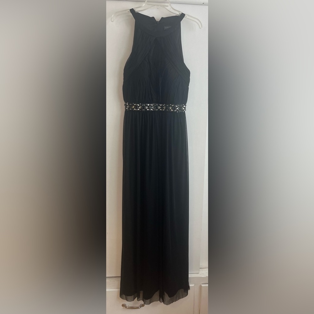 Jessica howard black formal dress. Worn twice, in great condition.